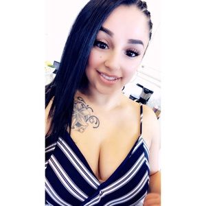 Meet your Posher, Daniela